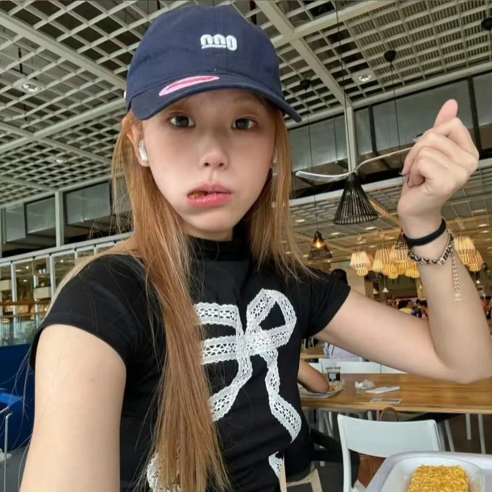 默片解说员